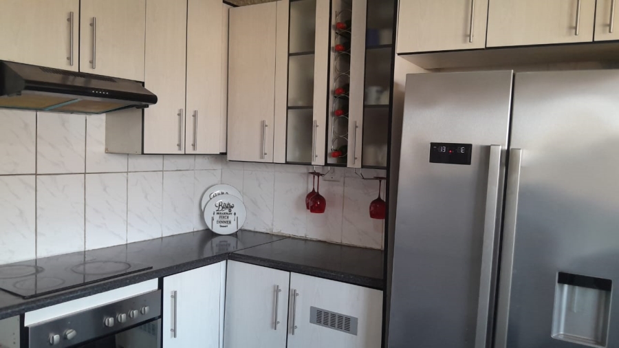 3 Bedroom Property for Sale in Scenery Park Eastern Cape